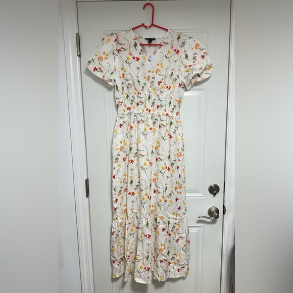 100% Linen Ruffle-Hem Maxi - Picture 3 of 4